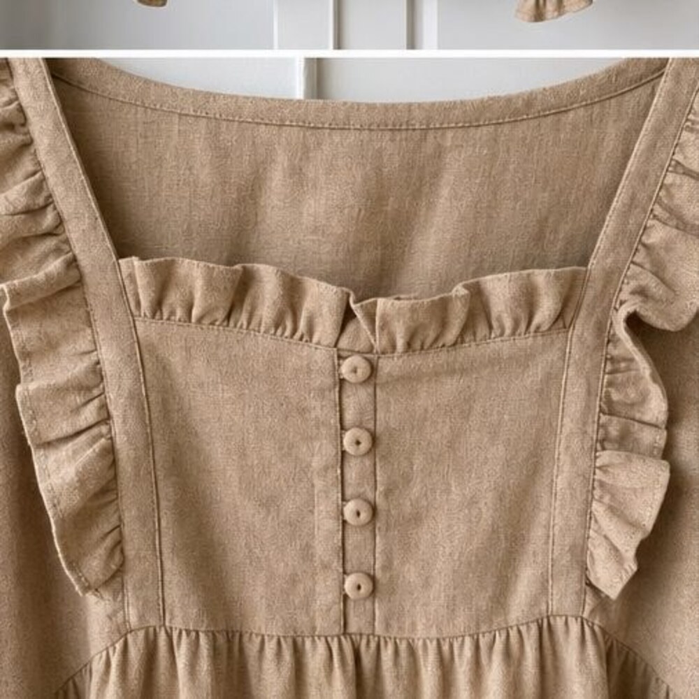 Camel Button Blouse - Picture 4 of 6